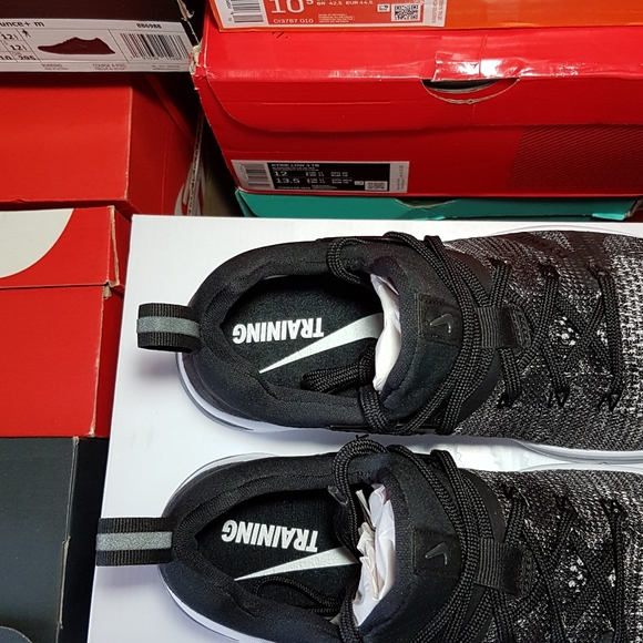 NIKE METCON FLYKNIT 3 WOMEN'S US SZ6.5 BRAND NEW BUT NO BOX DUE IT'S DAMAGED - Picture 3 of 10